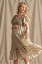 maternity_dress_lace_neckline